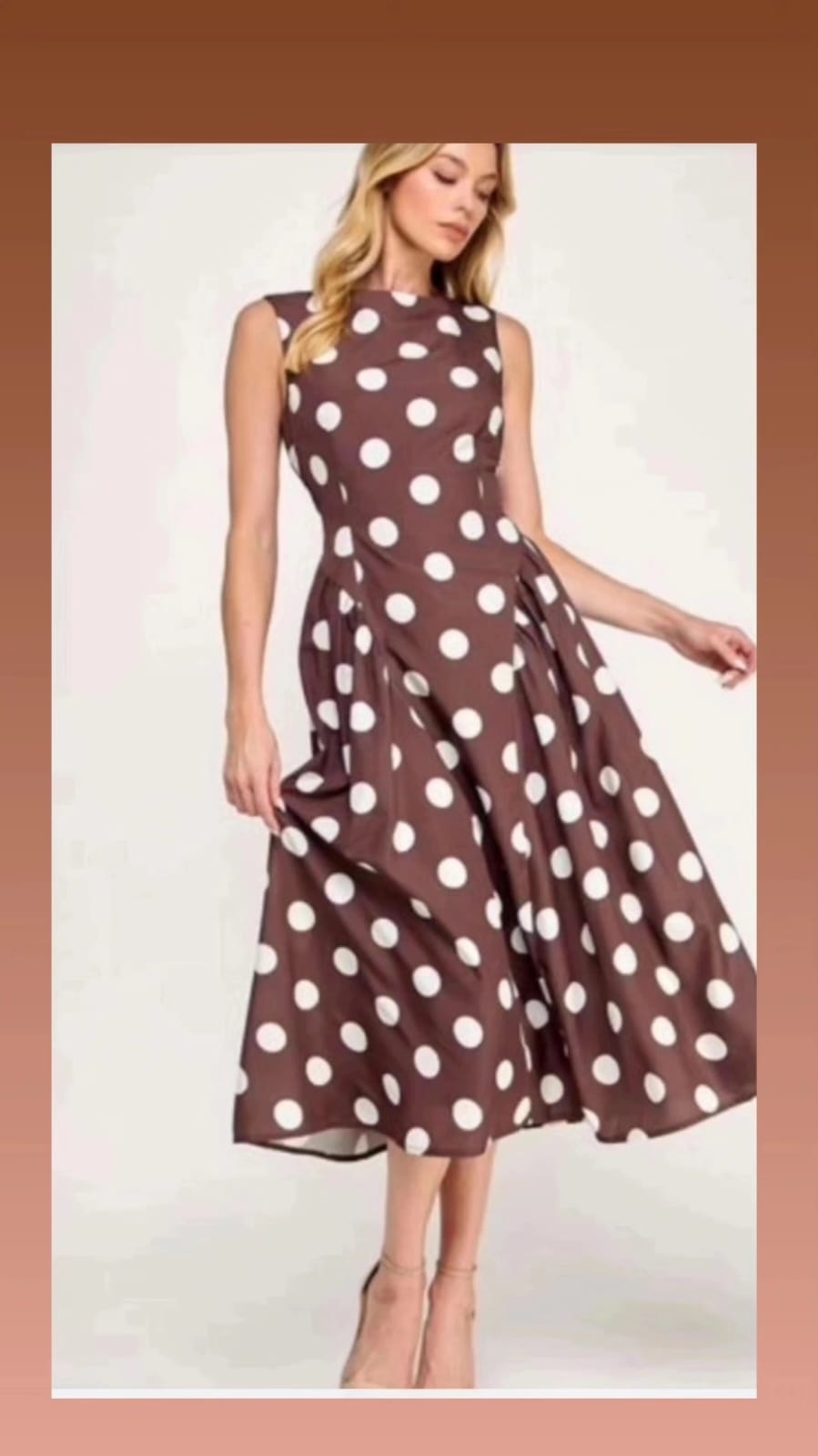 VESTIDO CAFE LUNARES