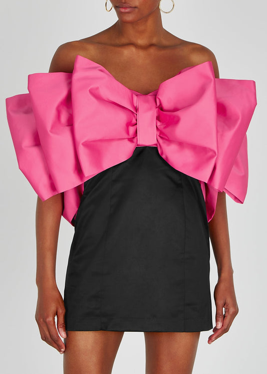 VESTIDO NEGRO MOÑO CORAL
