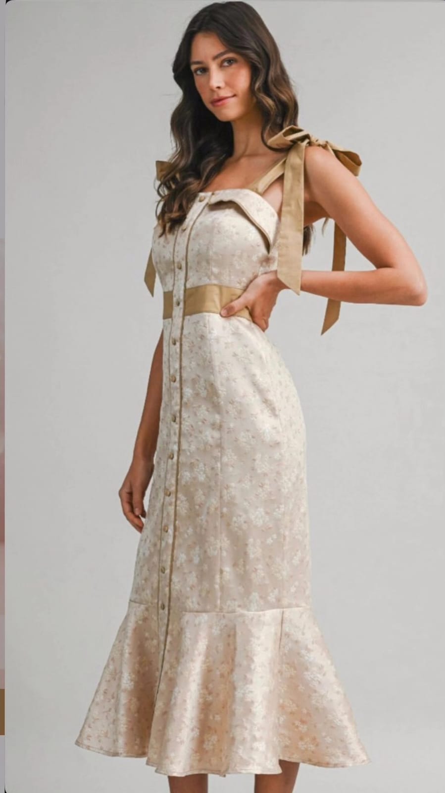 VESTIDO BEIGE RECTO