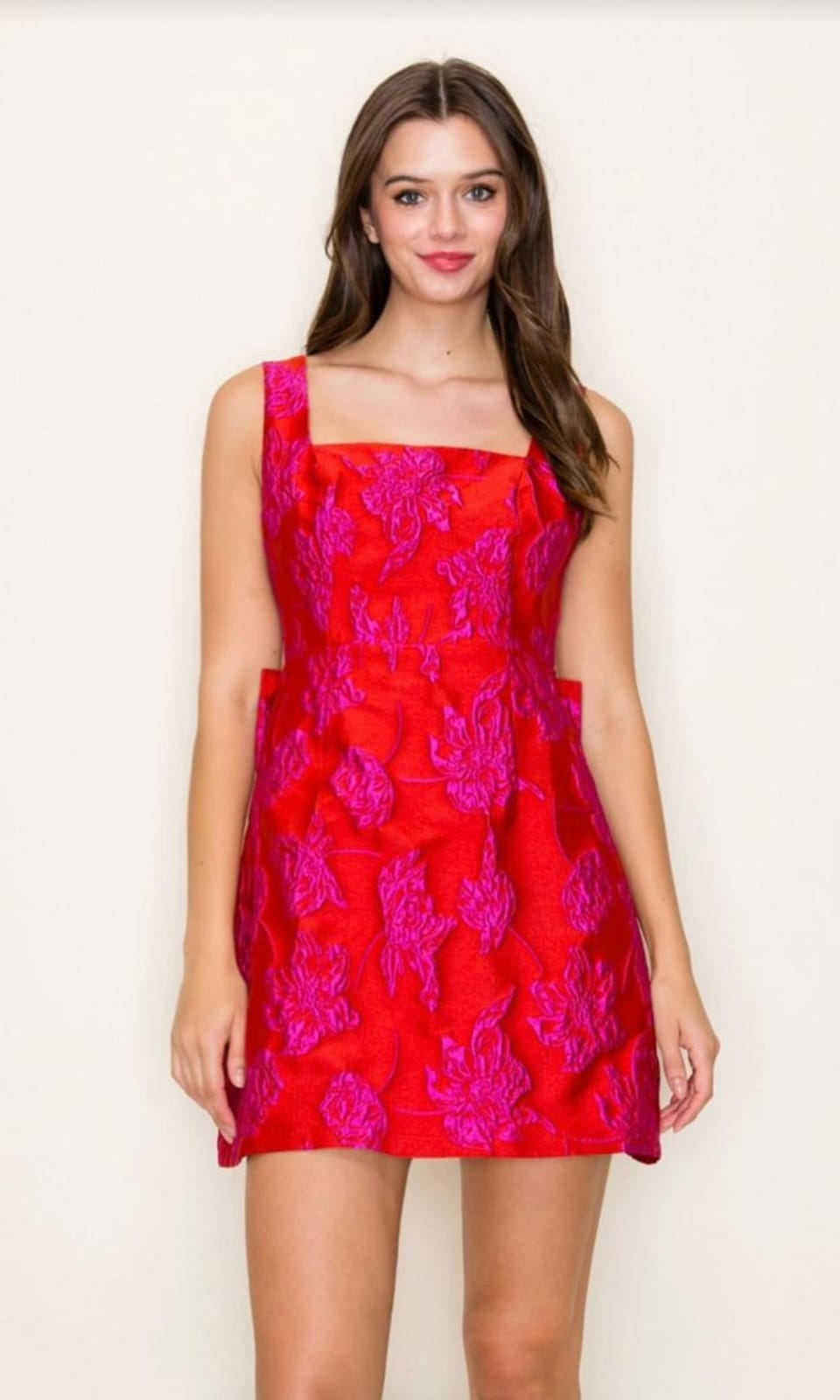 VESTIDO ROJO GRAQUELADO CORTO FUSHIAMO