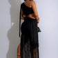 VESTIDO NEGRO FLECOS UN HOMBRO