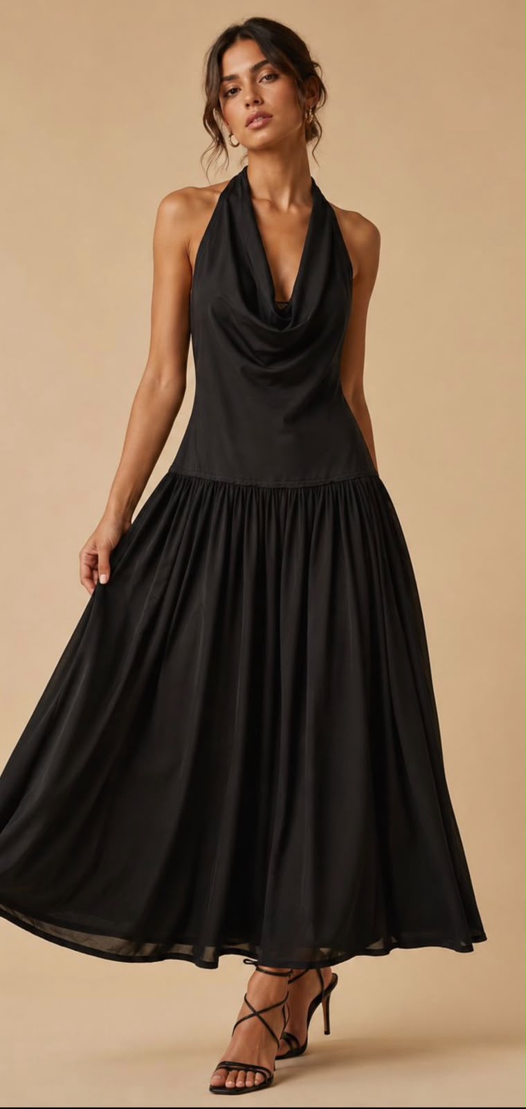 VESTIDO NEGRO HALTER LARGO