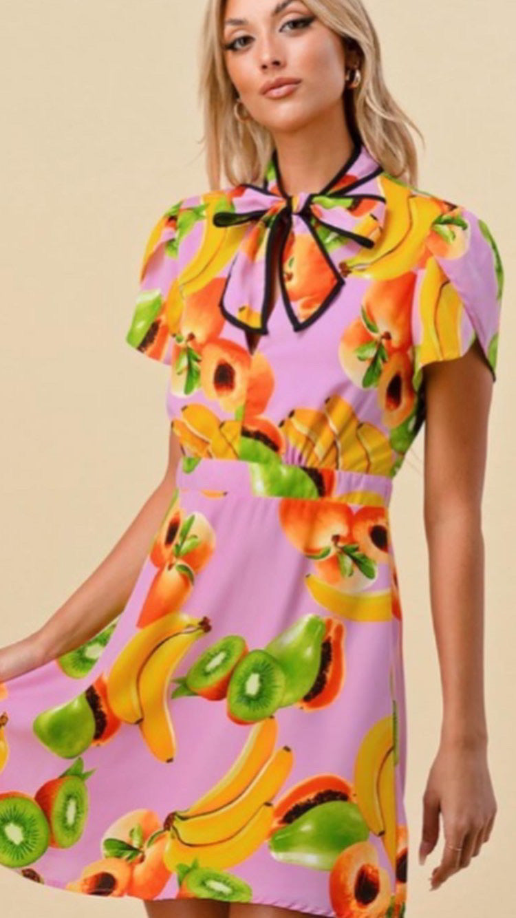 VESTIDO ROSA FRUTAS CORTO